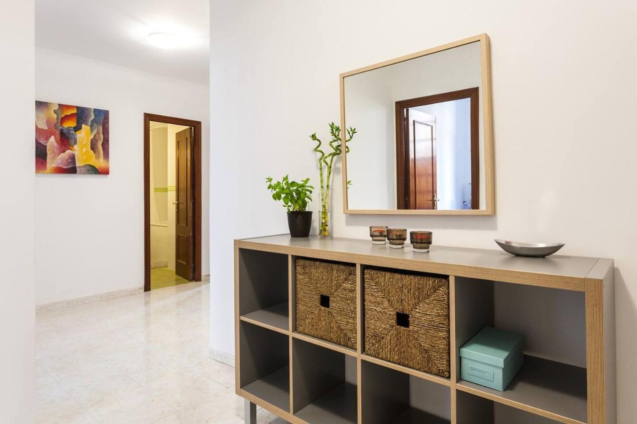 Spacious, Bright Apartment Next To The Old Town Walencja Zewnętrze zdjęcie