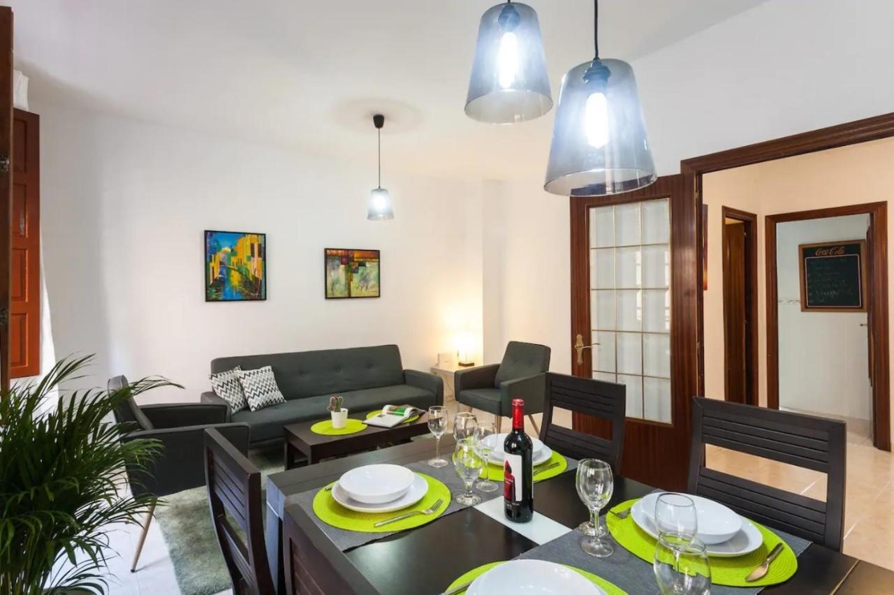 Spacious, Bright Apartment Next To The Old Town Walencja Zewnętrze zdjęcie